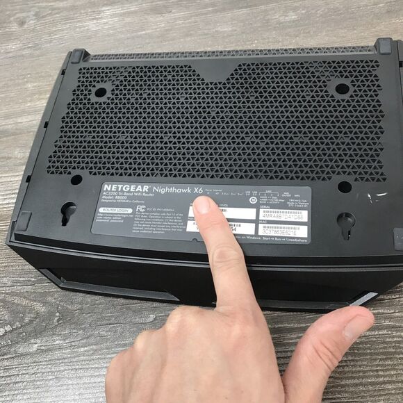 Netgear Nighthawk X6 R8000 AC3200 Tri-band WiFi Router w/ Power Cable - Picture 6 of 6